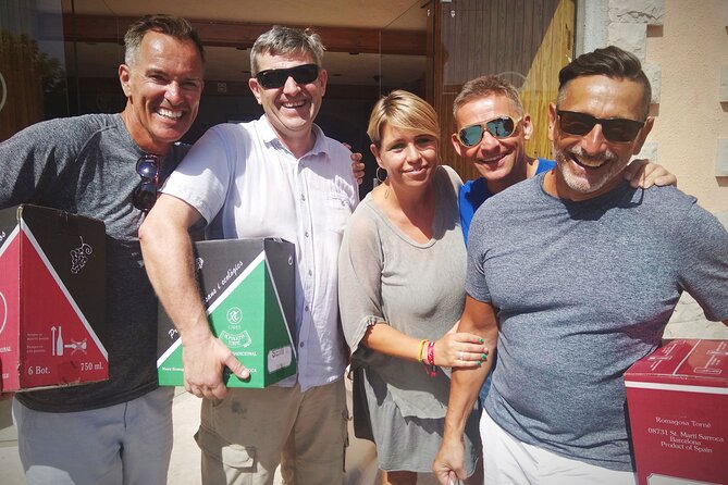 2 Wineries Small Group Tour with Free Hotel PickUp from Sitges - What the tastings and snacks are really like
