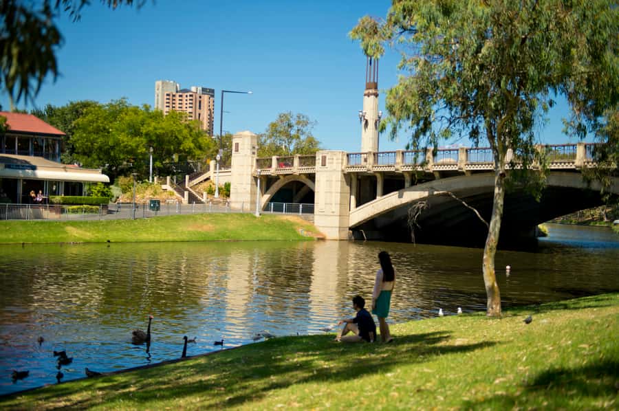 Adelaide: Highlights, Hahndorf & McLaren Vale Wine Tasting - North Adelaide and Montefiore Hill