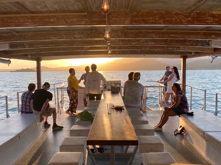 Airlie Beach: 2-Hour Sunset Cruise with Sparkling Wine - Who will enjoy this sunset cruise most