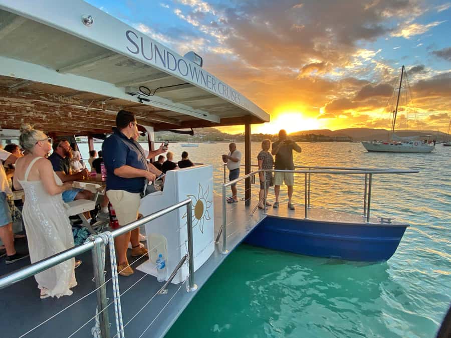 Airlie Beach: 2-Hour Sunset Cruise with Sparkling Wine - Sunset, sparkling wine, and antipasto