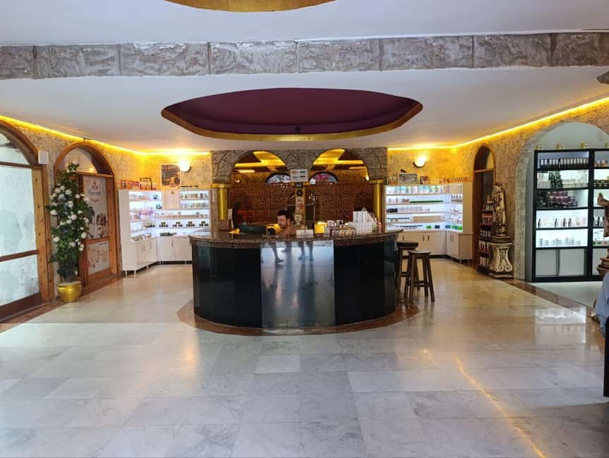 Alanya: Legendary Turkish Bath with Wine and Fruit Plate - The 20-Minute Oil Massage