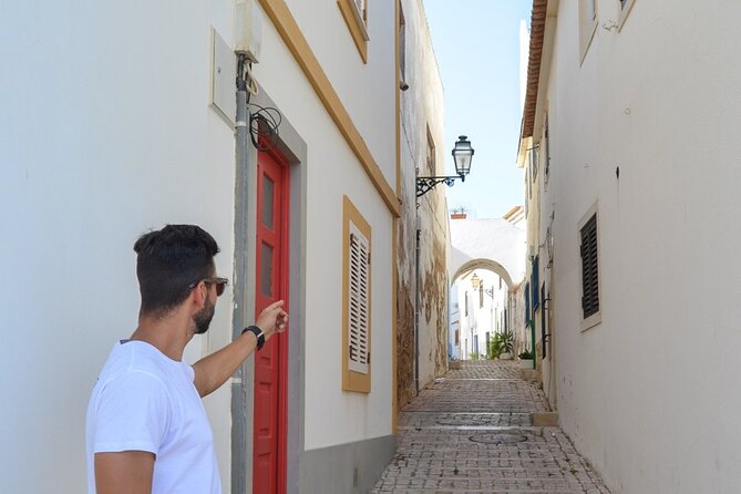 Albufeira: City Highlights & WINE TASTING - Why this half-day tour works