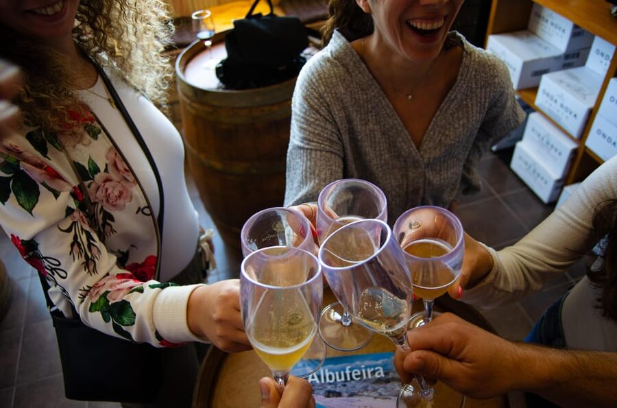 Albufeira: City Highlights & WINE TASTING - What local guiding adds