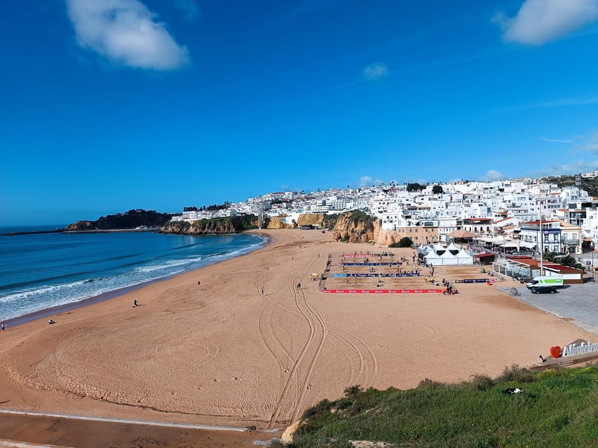 Albufeira: City Highlights & WINE TASTING - Who should book this Albufeira tour