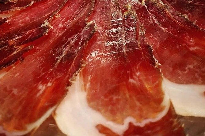 Alicante Wine Tasting and Tapas for Foodies - Silvina’s role in the experience