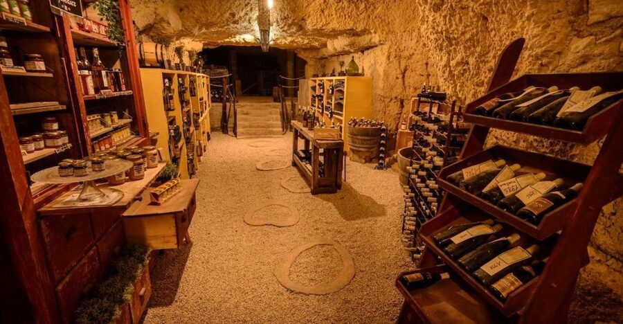 Amboise: Caves Ambacia Visit and Wine Tasting - Key points at a glance