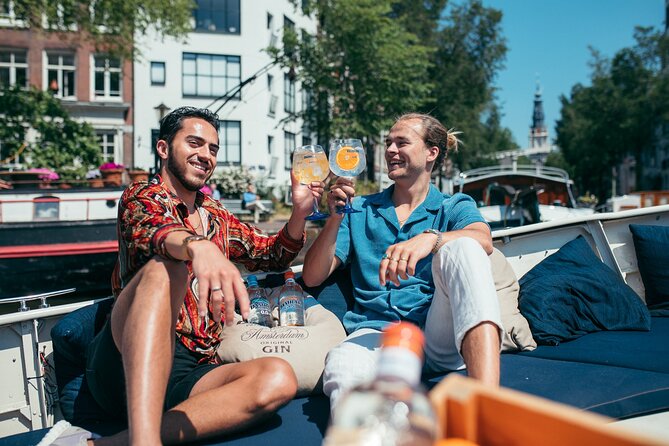 Amsterdam: Luxury Boat Cruise Unlimited Cocktails, Beers & Wines - The canal route and its main sights
