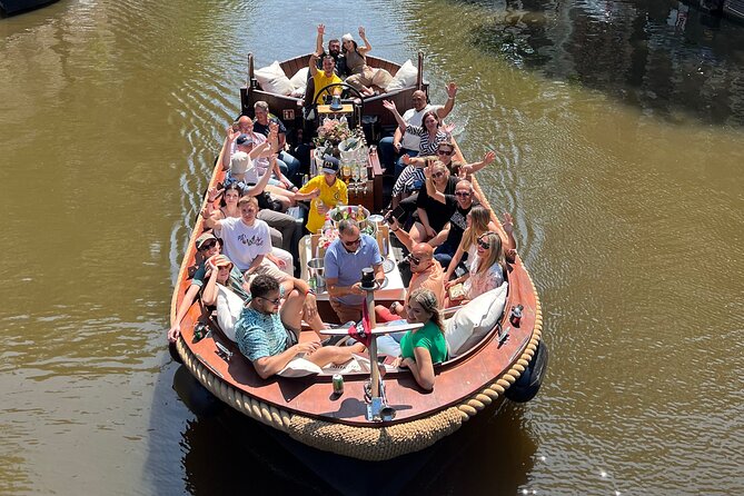 Amsterdam Luxury Boutique Boat tour with Unlimited Beer and Wine - What this Amsterdam canal cruise is really for