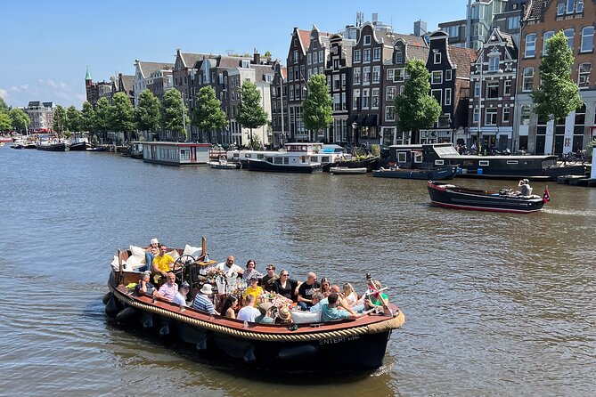 Amsterdam Luxury Boutique Boat tour with Unlimited Beer and Wine - Rembrandt’s Amsterdam