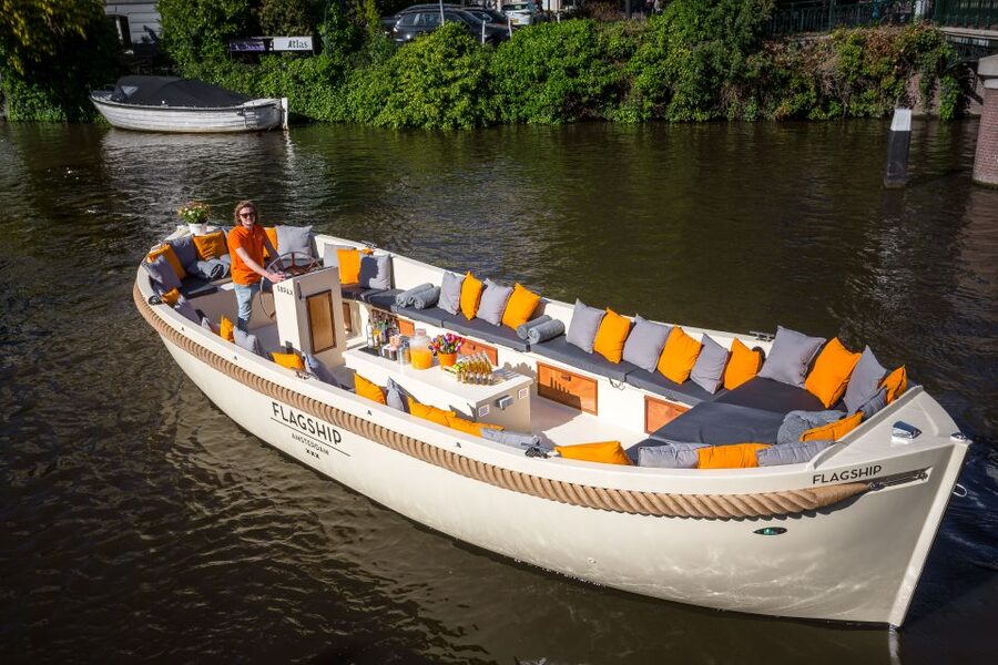 Amsterdam: Private Prosecco Canal Cruise Tour - Prosecco, pacing, and the private atmosphere