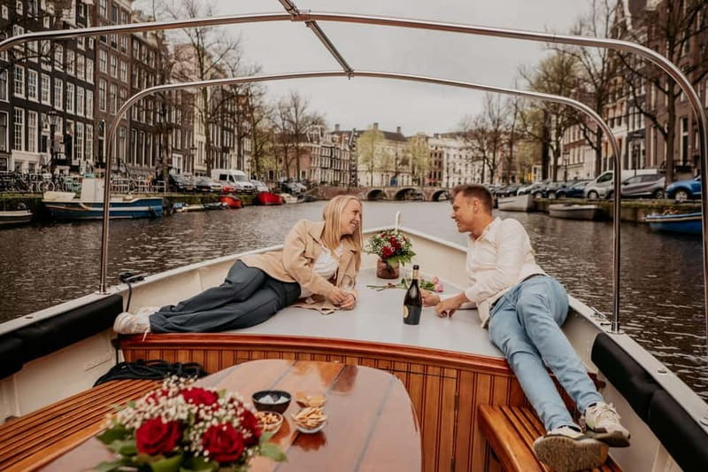 Amsterdam: Private Romantic Canal Cruise w. Prosecco/Snacks - Is $268 good value for two?