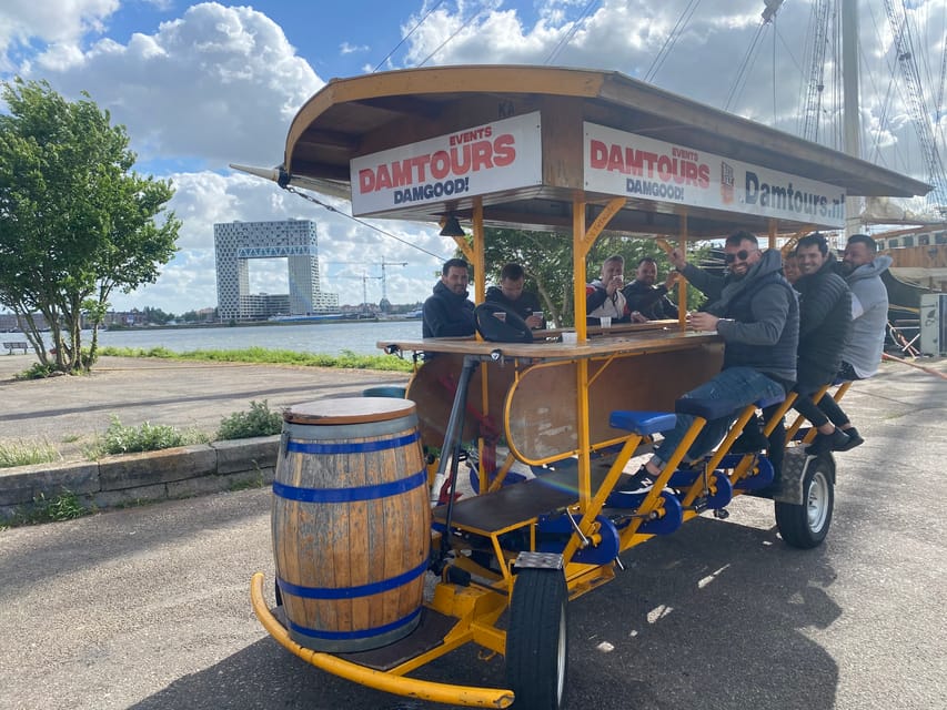 Amsterdam: The Original BUBBLES & BIKE Private Prosecco Tour - Pedaling, singing, and letting the guide work