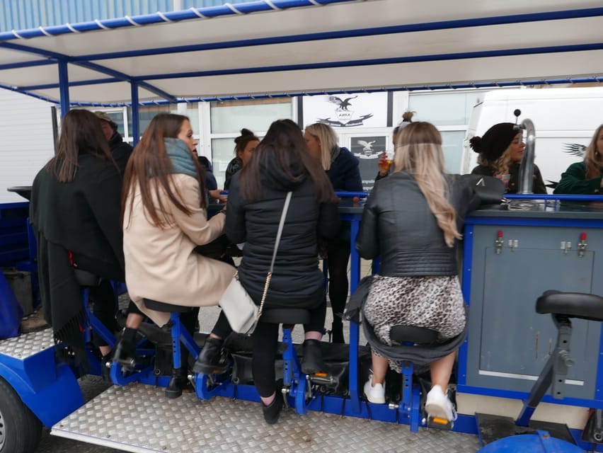 Amsterdam: The Original BUBBLES & BIKE Private Prosecco Tour - The social side matters more than the route