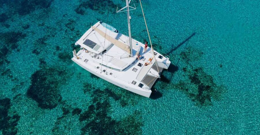 Athens: Catamaran Cruise with Fresh Lunch and Wine - Who will enjoy this catamaran cruise