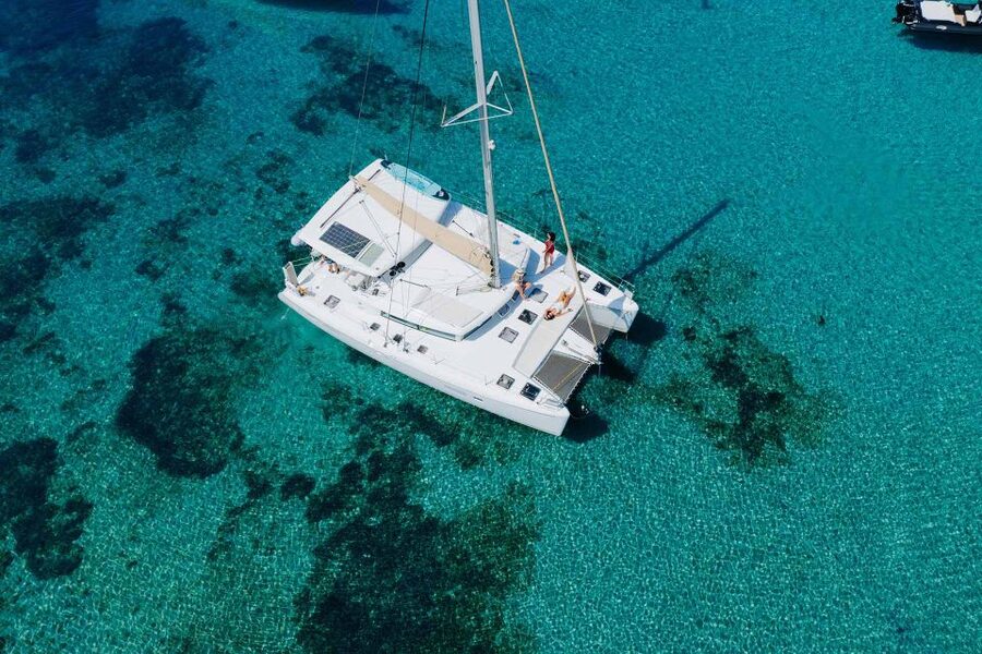 Athens: Catamaran Cruise with Fresh Lunch and Wine - The first hour on the catamaran