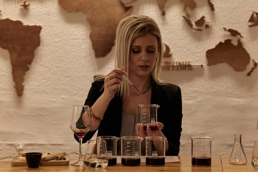 Athens: Create Your Own Wine-Workshop under the Acropolis - What makes this Athens wine workshop different