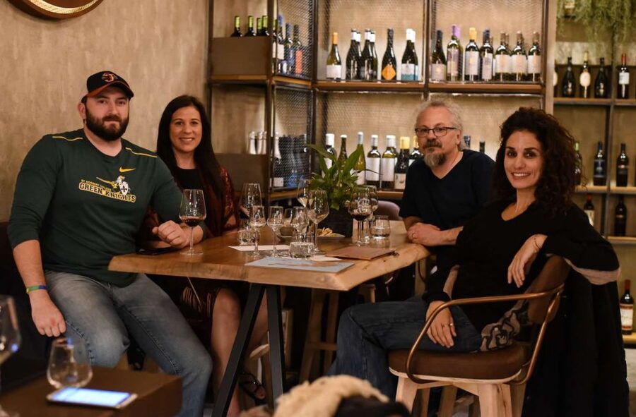 Athens: Premium Food and Wine Tasting Tour in the evening - Souvlaki in Syntagma and Plaka