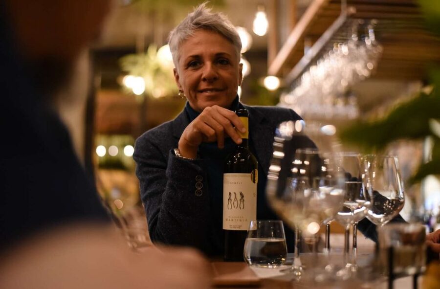 Athens: Premium Food and Wine Tasting Tour in the evening - What the guides add to the experience
