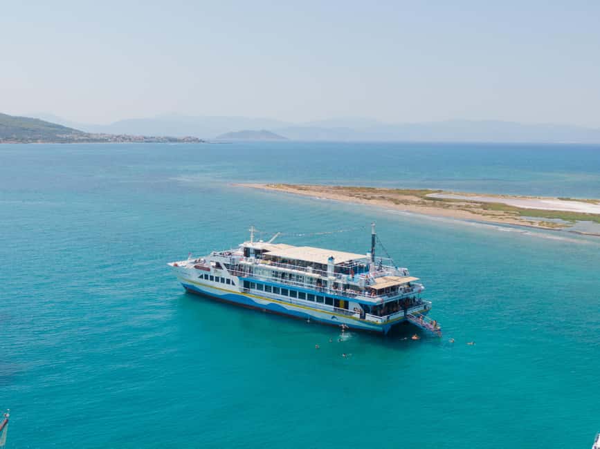 Athens: Swimming Cruise with Lunch, Wine & Live DJ on Board - What this Athens cruise is really like