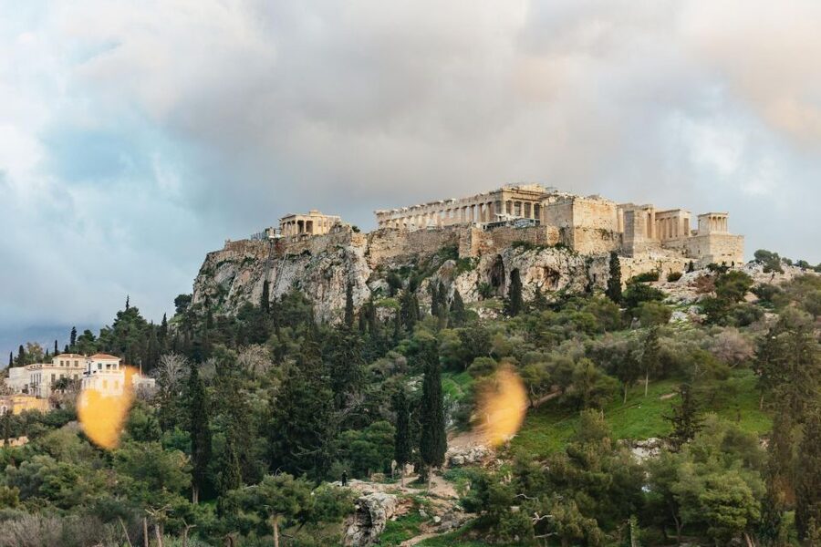 Athens: Wine Tasting with a Sommelier under the Acropolis - Practical tips for a better evening