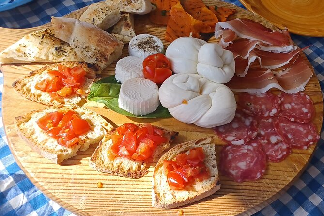 Authentic Farm Tour with Pizza, Cheese, Wine & Limoncello Tasting - Who will enjoy this most?