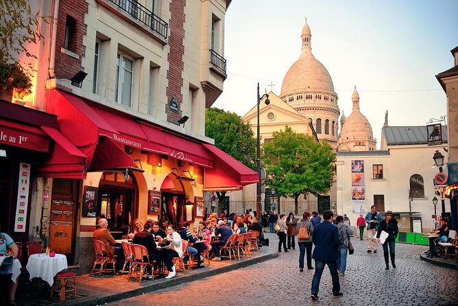 Authentic Parisian Gourmet Food Tour with 10 Local Dishes & Wines - The final shared meal is more than a tasting