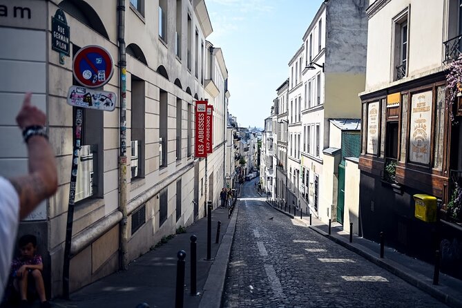 Authentic Parisian Gourmet Food Tour with 10 Local Dishes & Wines - Who should book this food tour?