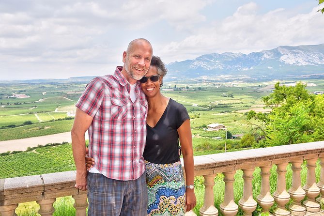 Authentic Rioja Wine Experience - Transport, timing, and the Pamplona question