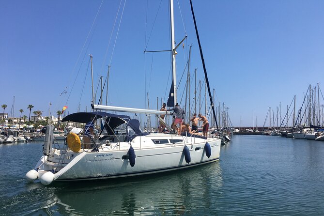 Barcelona 2-hour Private Boat Tour with Cava and snacks - Cava, snacks, and the social side of the trip