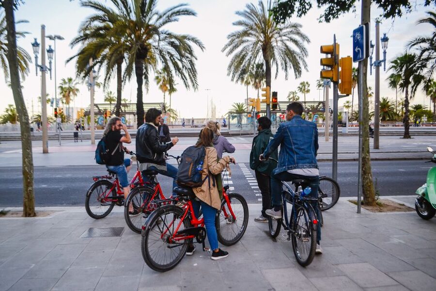 Barcelona Bike Tour by Night with Cava - Who will enjoy this evening ride