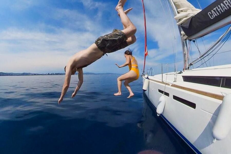 Barcelona: Coastline Boat Trip with Snacks and Cava - Why seeing Barcelona from the sea is worth your time