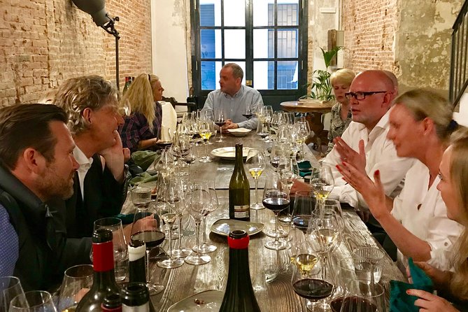 Barcelona Fun Wine Tasting with a Sommelier - Key points at a glance