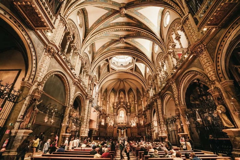 Barcelona: Montserrat, Cogwheel, Black Madonna & Winery Tour - The cogwheel train brings the mountain into focus