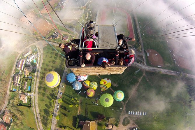 Barcelona: Montserrat Hot Air Balloon Ride with Champagne Toast - Experienced pilots and a reassuring ride