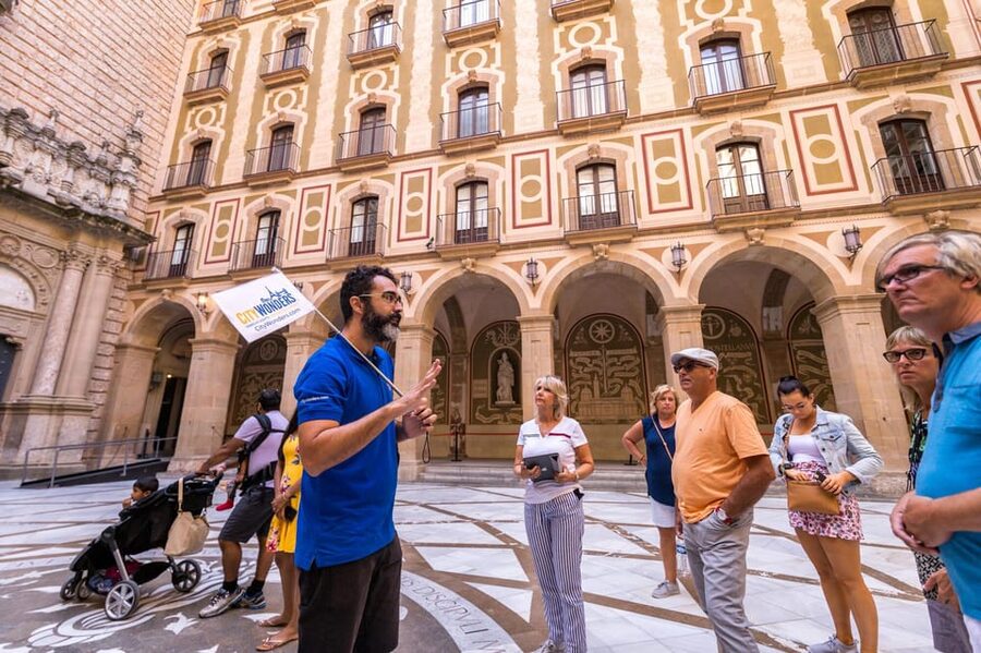 Barcelona: Montserrat Tour with Lunch & Wine Tasting Option - The ride from Barcelona to the mountain