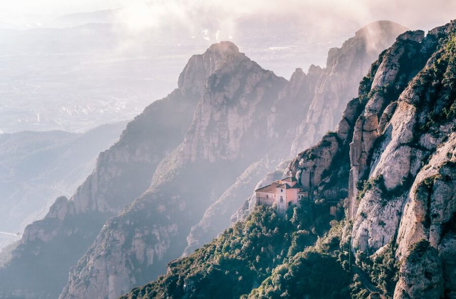 Barcelona: Montserrat Tour with Lunch & Wine Tasting Option - Meeting at Av. Diagonal 355