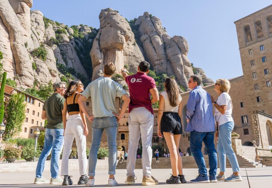 Barcelona: Montserrat, Winery Tour & Lunch with Wine Tasting - Inside the historic wine cellar