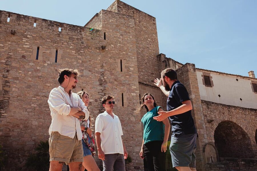 Barcelona: Montserrat with Winery, Lunch, and Train Options - Oller del Mas and the castle winery