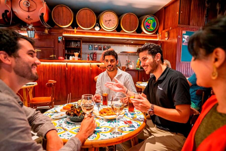 Barcelona: Private Tapas & Wine with Flamenco Show Old Town - Booking Details That Matter