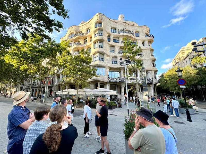 Barcelona: Sagrada Familia, La Pedrera & Cava Tasting Tour - A glass of cava breaks up the architecture