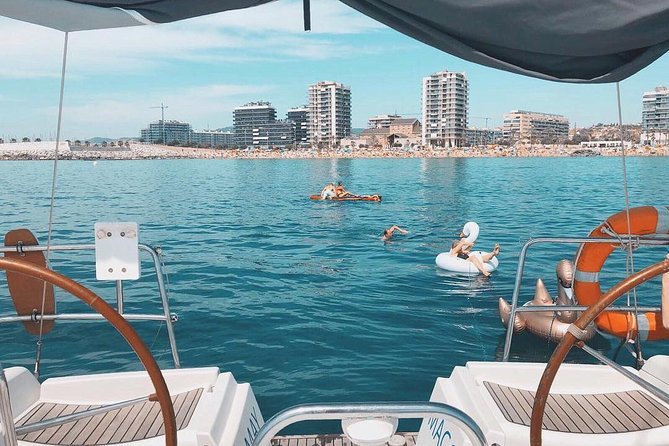Barcelona Small Group Sailing with Snacks and Cava - Why Barcelona is better from the water