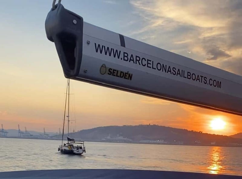 Barcelona: Sunset Boat Trip with Cava Wine and Snacks - Private Sailing Has More Freedom