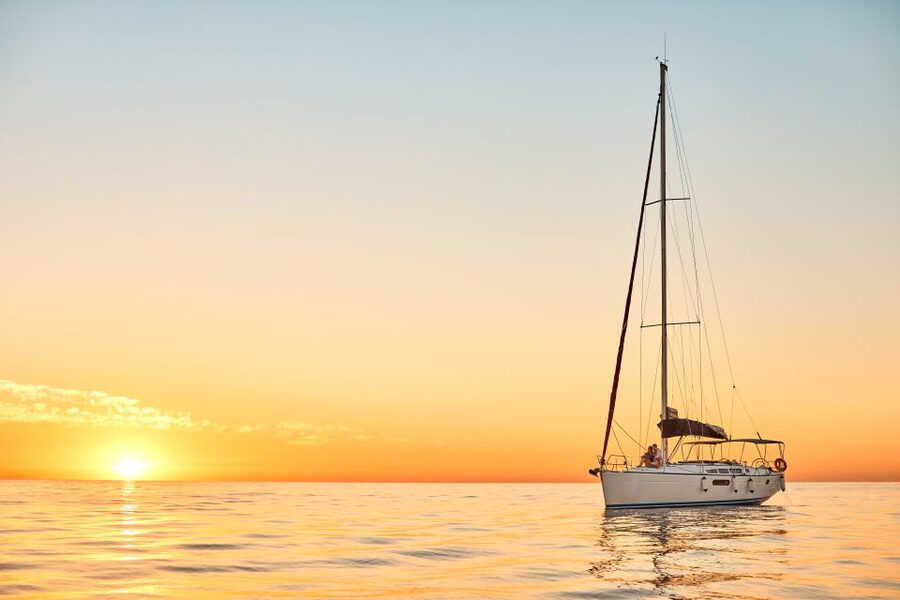 Barcelona: Sunset Sailing Experience with Snacks and Cava - Key points to know before you sail