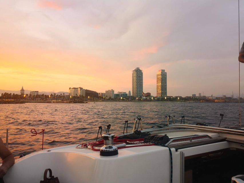 Barcelona: Sunset Sailing Experience with Snacks and Cava - Who will enjoy this Barcelona sailing experience?