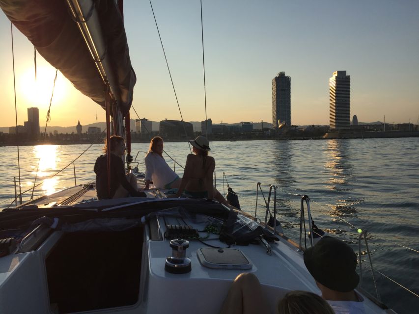Barcelona: Sunset Sailing Experience with Snacks and Cava - Learning the ropes without taking a sailing course