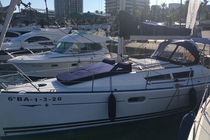 Barcelona Sunset Sailing with Open Bar of Cava and Snacks - Who will enjoy this sailing trip most?