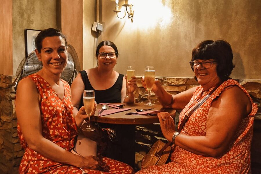 Barcelona: Tapas Walking Tour with Food, Wine, and History - Wine, Vermouth, and Sangria Along the Way