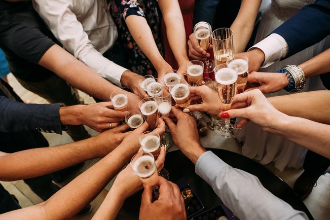 Barcelona Tapas & Wine Experience as a Local at Hidden Wineries - What you are likely to eat and drink