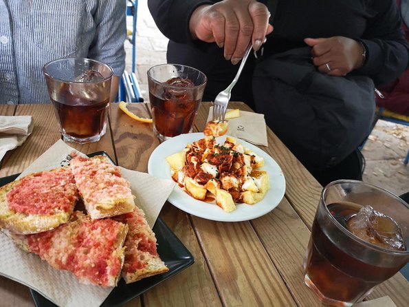 Barcelona Tapas & Wine Private Tour in Traditional Taverns - Wine, Cava, and the Pace of the Evening