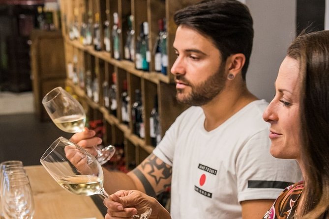 Barcelona: Wine Tasting and 5 Course Tapas Pairing Dinner - Cold starters give you some control
